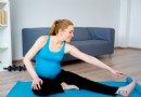 5 vorgeburtliche Yoga-Asanas, die schwangere Frauen machen können 