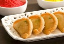 Gur Mewa Gujiya-Rezept 