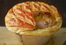 Rindfleisch, Stilton und Ale Pie 