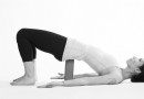 5-Pose Yoga Fix:Dehnungen für enge Quads 