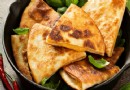 Rezept für Spinat-Quesadilla mit Käse 