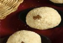 Kokos Rava Ladoos Rezept 