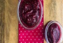 Rezept für gemischte Beeren-Chia-Marmelade 