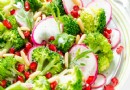 Rezept für Brokkoli-Granatapfel-Salat 