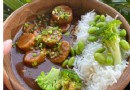 Rezept für veganes Seitan-Curry mit Reis, Edamame und Brokkoli 