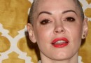 „Stoppt die Finanzierung von Vergewaltigern“:Rose McGowan greift Jeff Bezos an, während Twitter versucht zu erklären, warum es ihren Account gesperrt hat