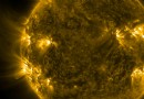 Holey Moly! Drei Löcher sind auf der Sonne aufgebrochen und haben geomagnetische Stürme auf die Erde geschleudert